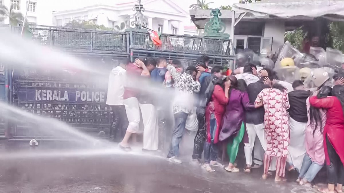 Police water cannon BJYM protest over PSC irregularities