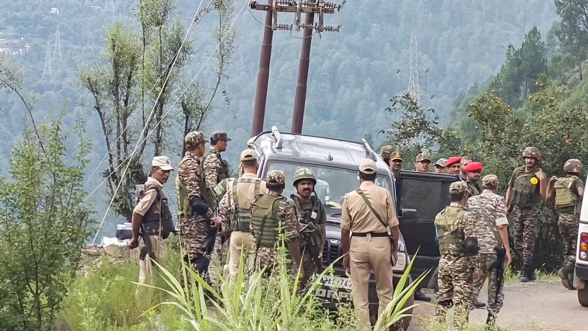 Security personnel at site after car apprehended in Ramban