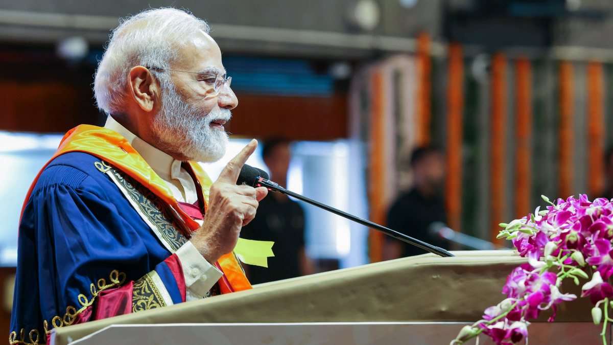 PM Modi addresses IIT Delhi 57th convocation ceremony