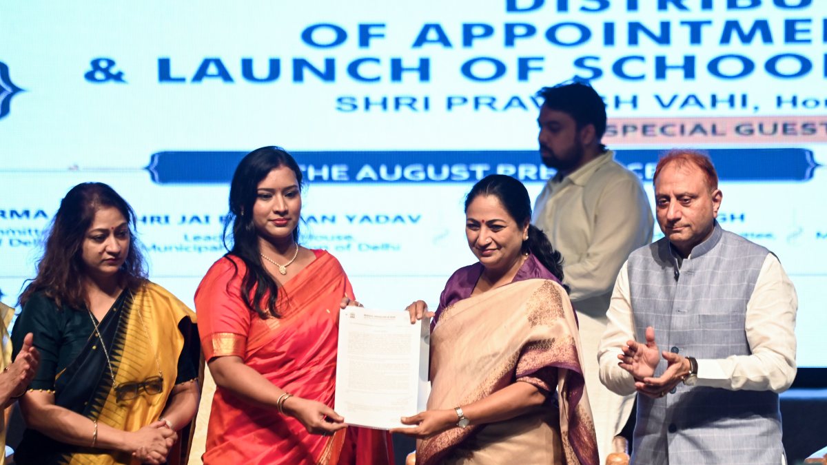 Delhi CM hands appointment letters to sanitation workers