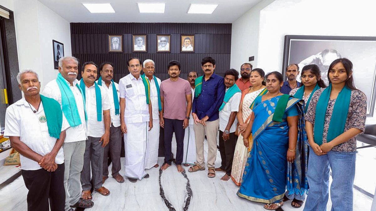 Representatives of agricultural associations, led by Deivasigamani, the…