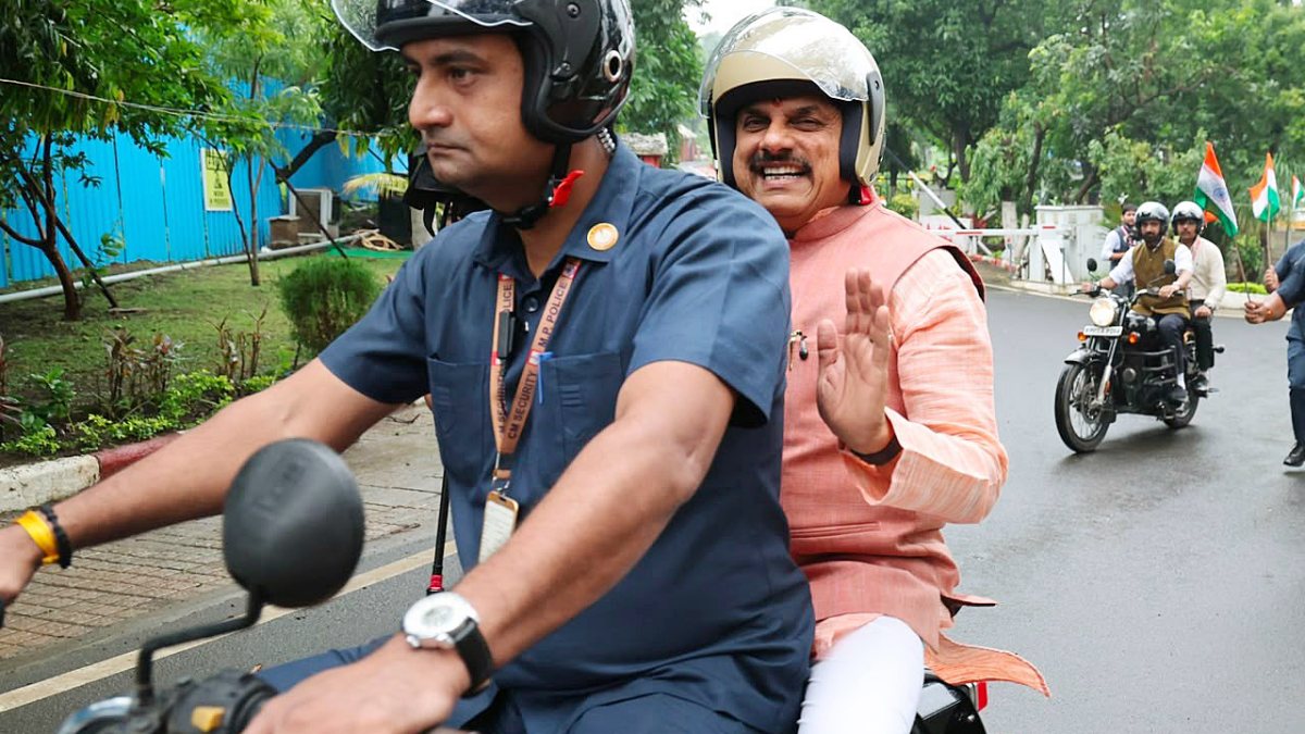 MP CM rides pillion in Tiranga rally ahead of I-Day