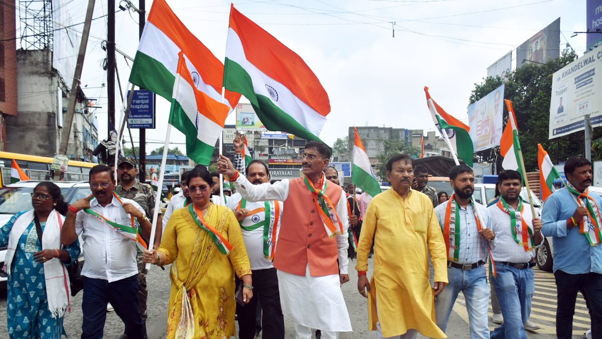 Sanjay Seth leads Tiranga Yatra in Ranchi