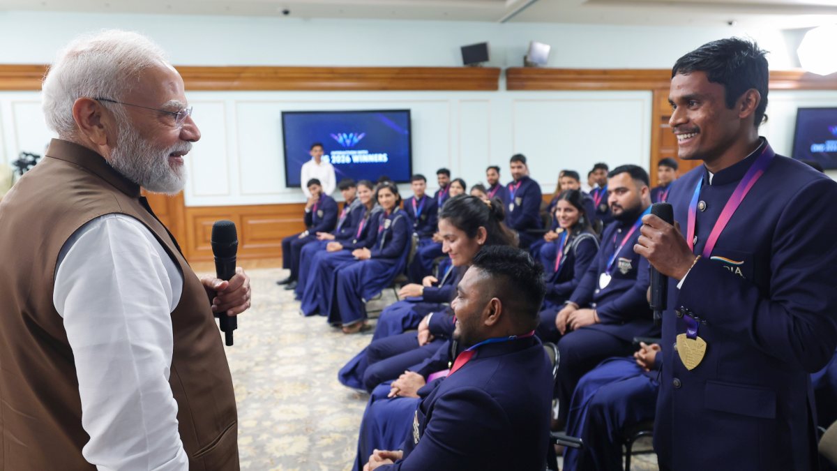 PM Modi meets CWG 2026 gold medallist para-athlete Dilip Gavit