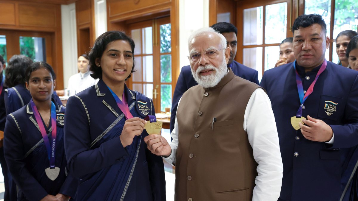 PM Modi meets CWG 2026 boxing gold medalist Preeti Pawar