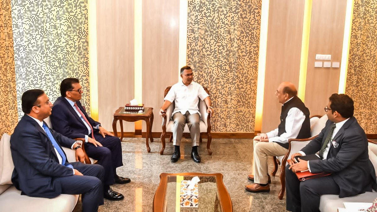 Indian envoy meets Bangladesh PM in Dhaka