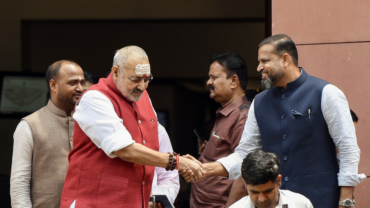 Monsoon Session: Giriraj Singh, Yusuf Pathan at Parliament