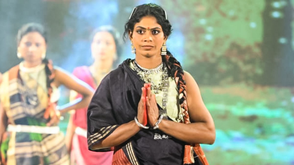 Surrendered woman naxal walks ramp at tribal fashion show in Raipur