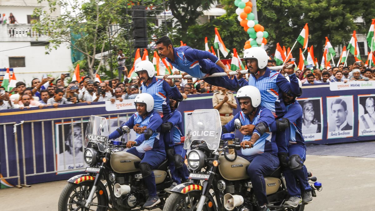 Police perform daredevil stunts during Tiranga yatra in Gandhinagar