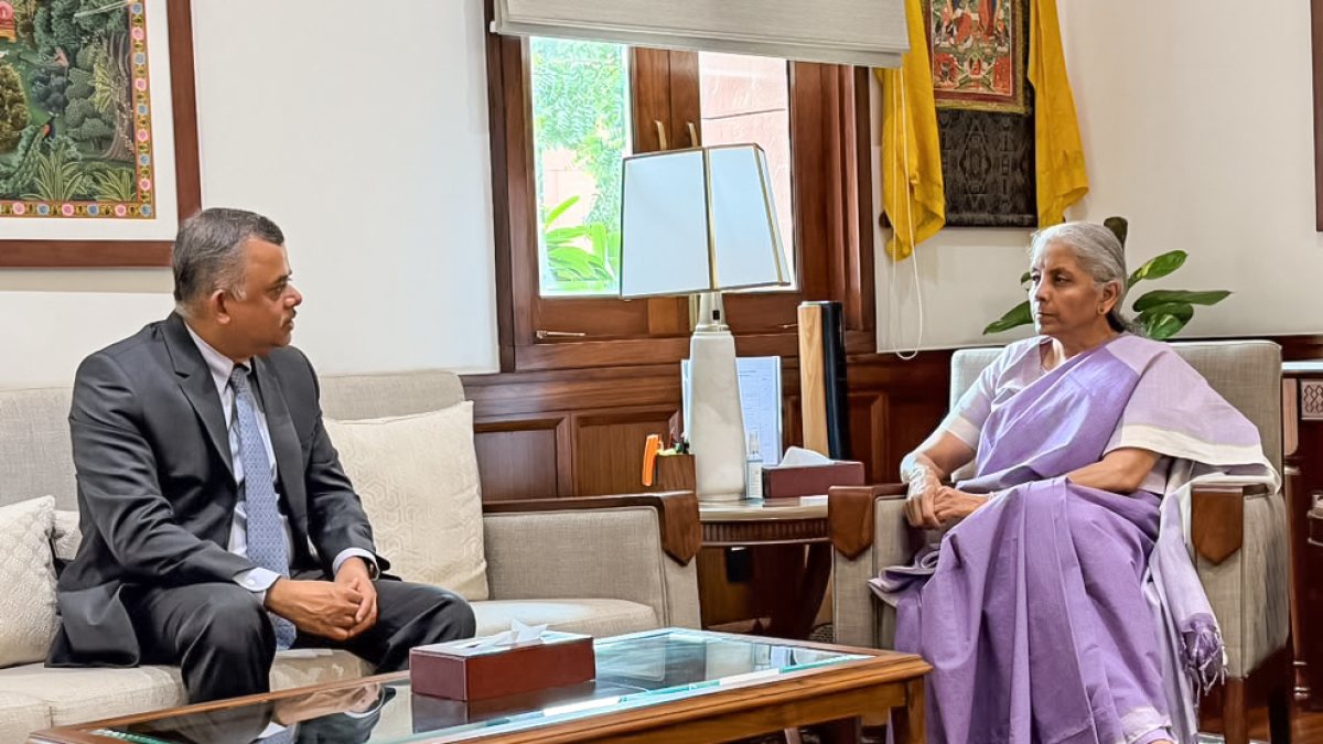Finance minister meets World Bank executive director in Delhi