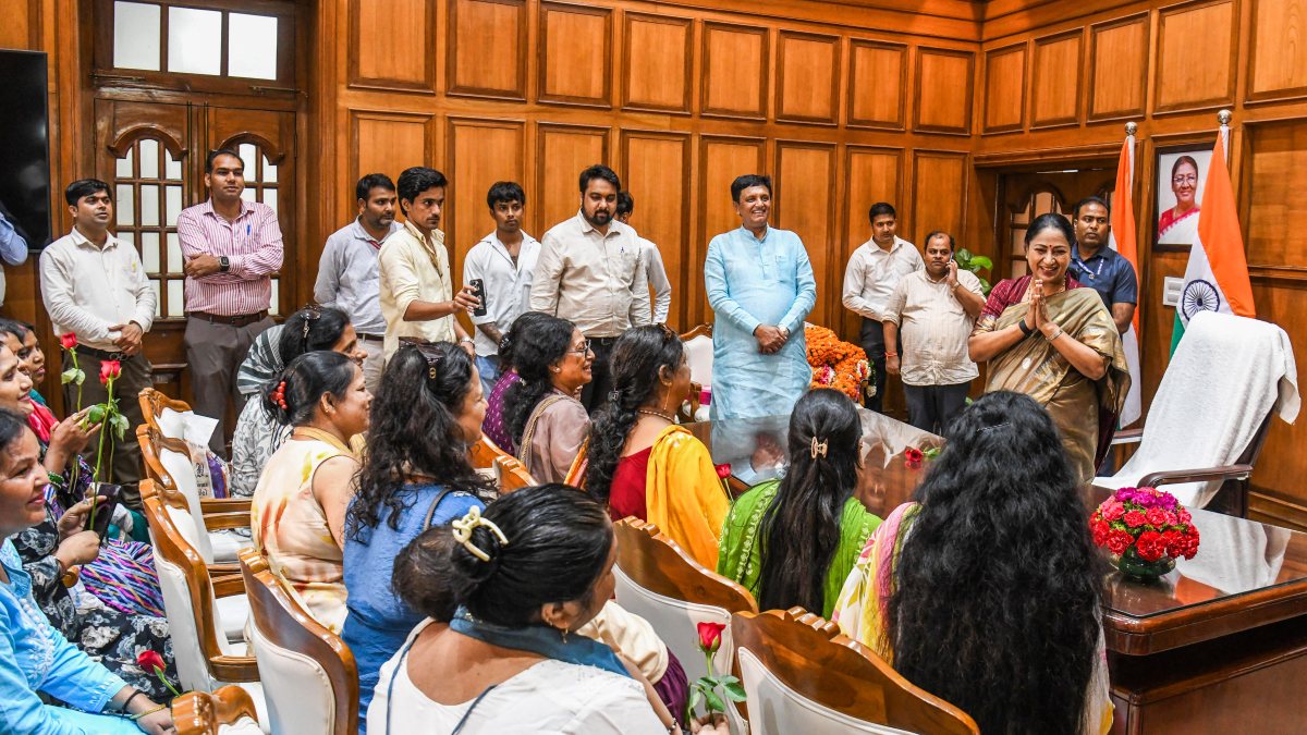 Delhi CM greets Laxmi Yojana beneficiaries at Assembly session