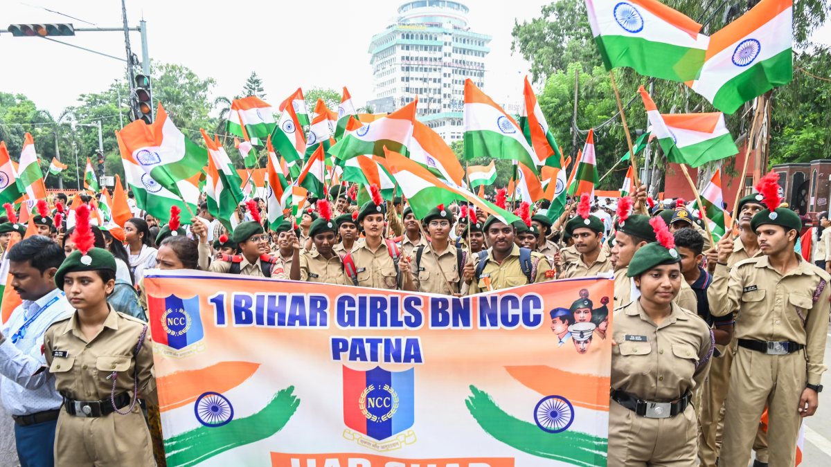 Bihar NCC cadets join Tiranga Yatra in Patna