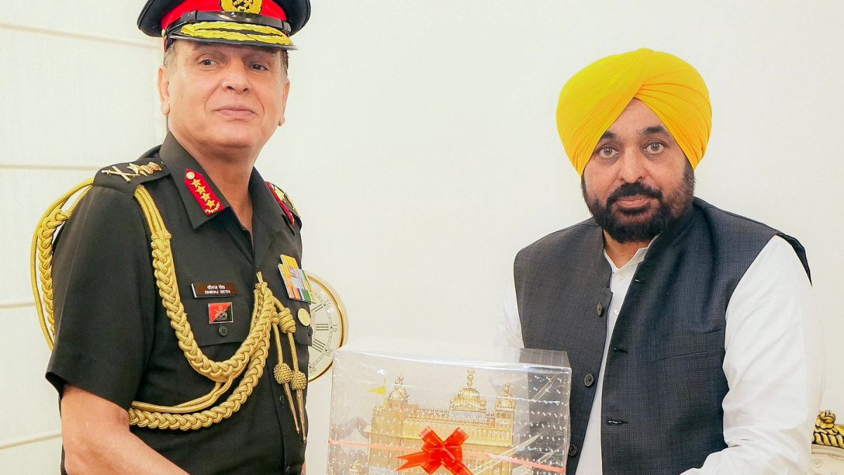 Punjab CM meets Army Chief in Chandigarh
