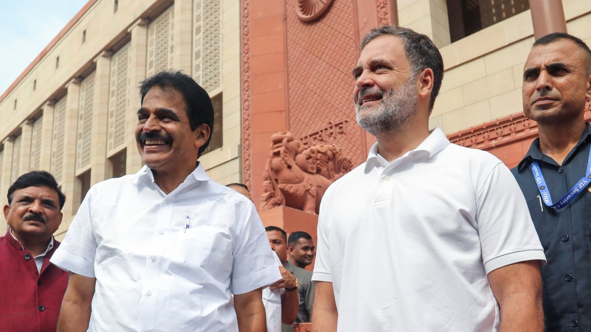 Rahul Gandhi, Venugopal arrive at Parliament for Monsoon Session