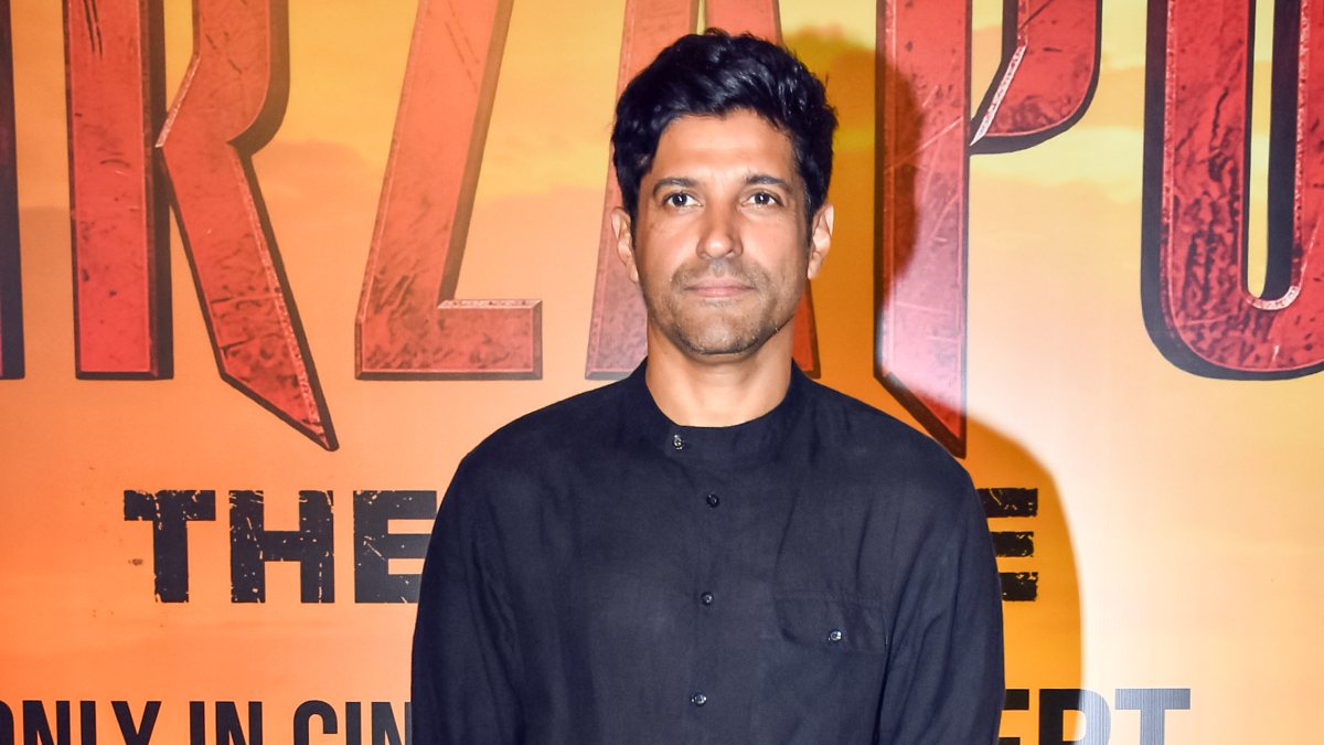 Farhan Akhtar at Mirzapur movie trailer launch in Mumbai