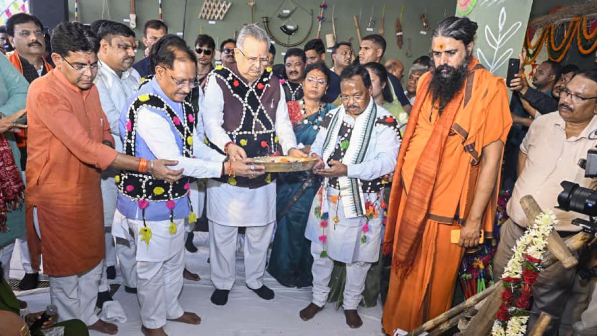 Chhattisgarh CM performs puja on Hareli Tihar