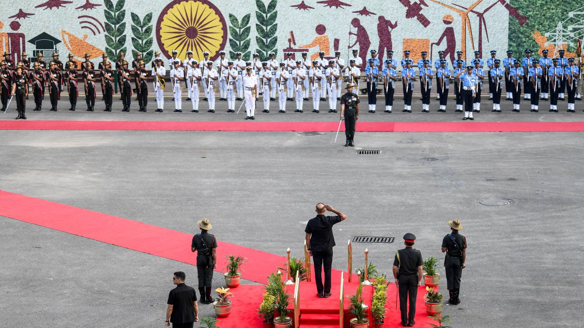 Full-dress rehearsal for 80th Independence Day at Red Fort