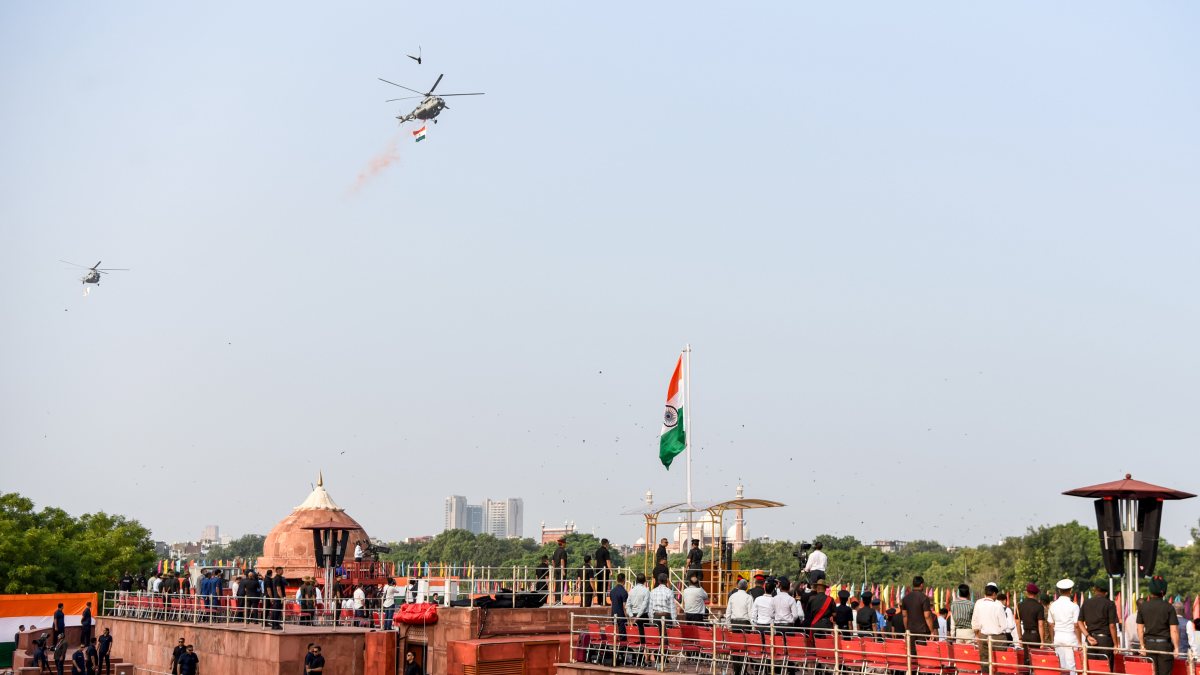 Helicopters flypast marks Independence Day rehearsal at Red Fort