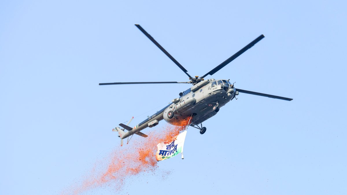Helicopter flypast marks Independence Day rehearsal at Red Fort