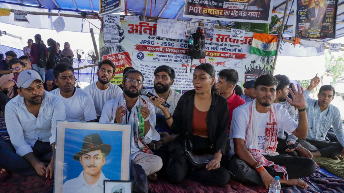Students protest exam irregularities in Ranchi