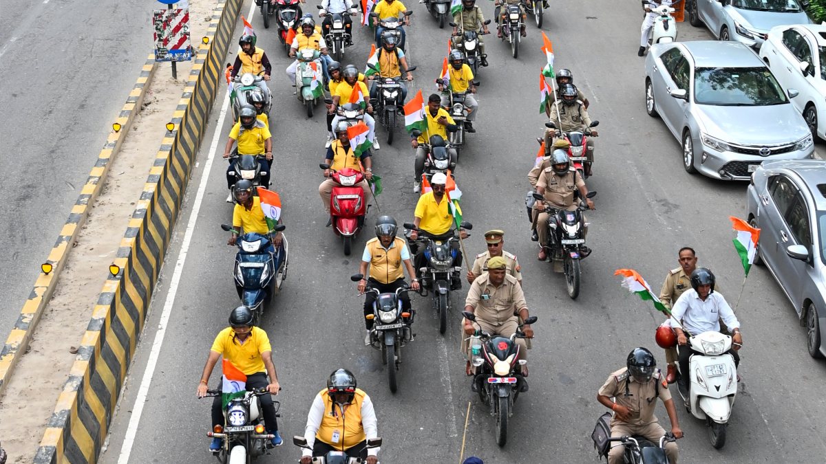 Bike rally marks Har Ghar Tiranga Yatra in Ghaziabad