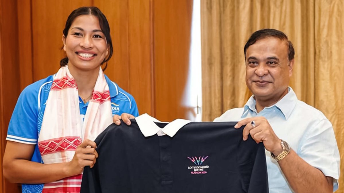 Assam CM meets boxer Lovlina Borgohain in Guwahati