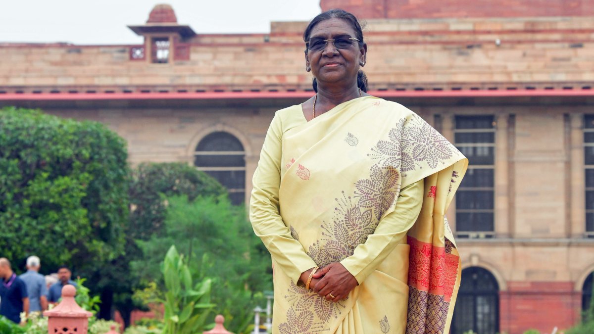 President Murmu opens Amrit Udyan Summer Annuals Edition 2026