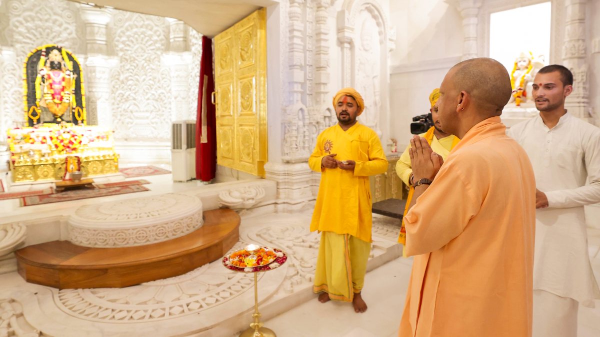 Yogi Adityanath offers prayers at Ram Janmabhoomi Temple in Ayodhya