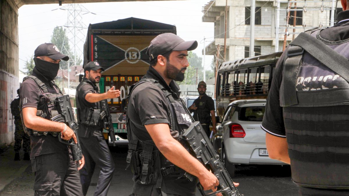 Security tightened on Jammu-Srinagar highway ahead of Independence Day