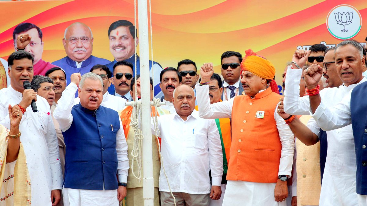 MP CM Yadav hoists tricolour on 80th Independence Day in Bhopal