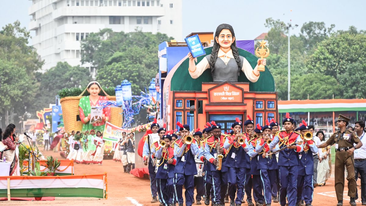 Bihar showcases schemes in Independence Day tableau at Patna