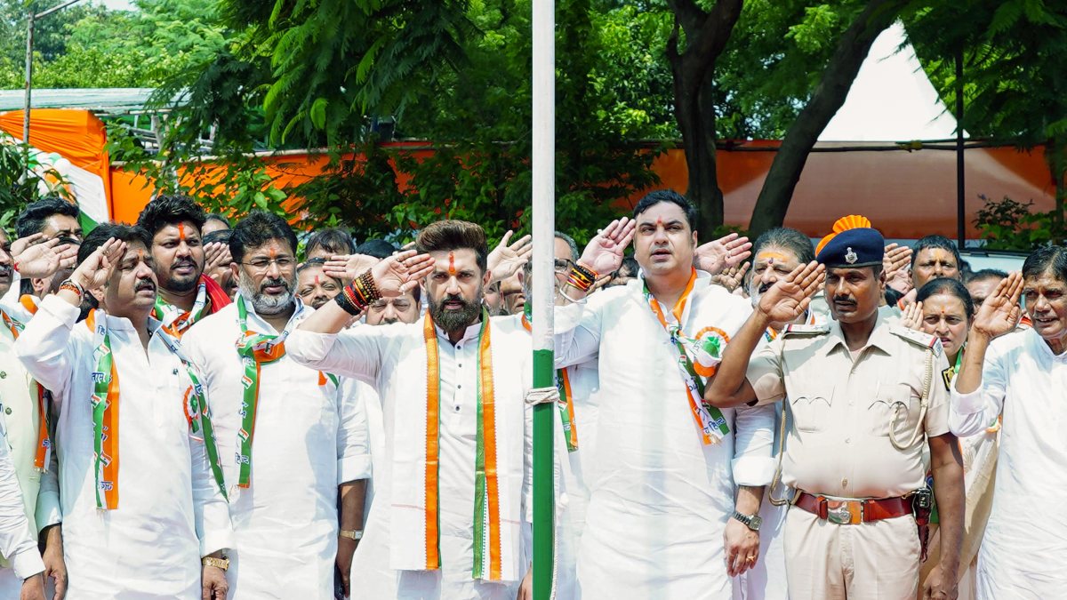 Chirag Paswan salutes flag at Patna residence on Independence Day