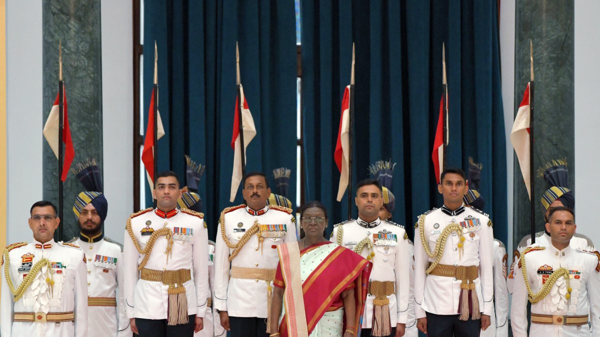 President Murmu hosts At Home Reception at Rashtrapati Bhavan on I-Day