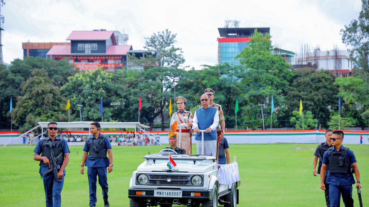 Manipur CM inspects Guard of Honour at 80th I-Day celebrations