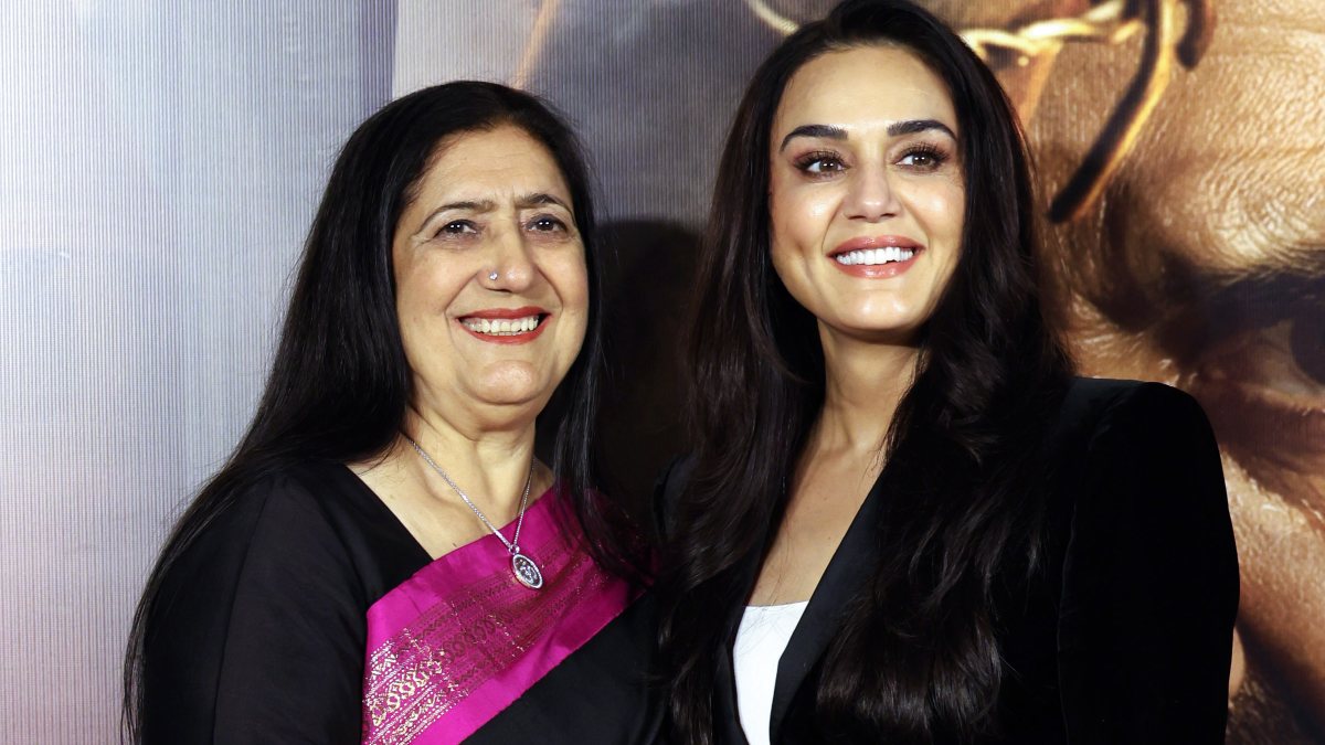 Preity Zinta attends Batwara 1947 screening with mother in Mumbai