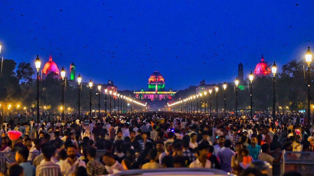 Kartavya Path glows in tricolour as crowds gather for 80th Independence Day
