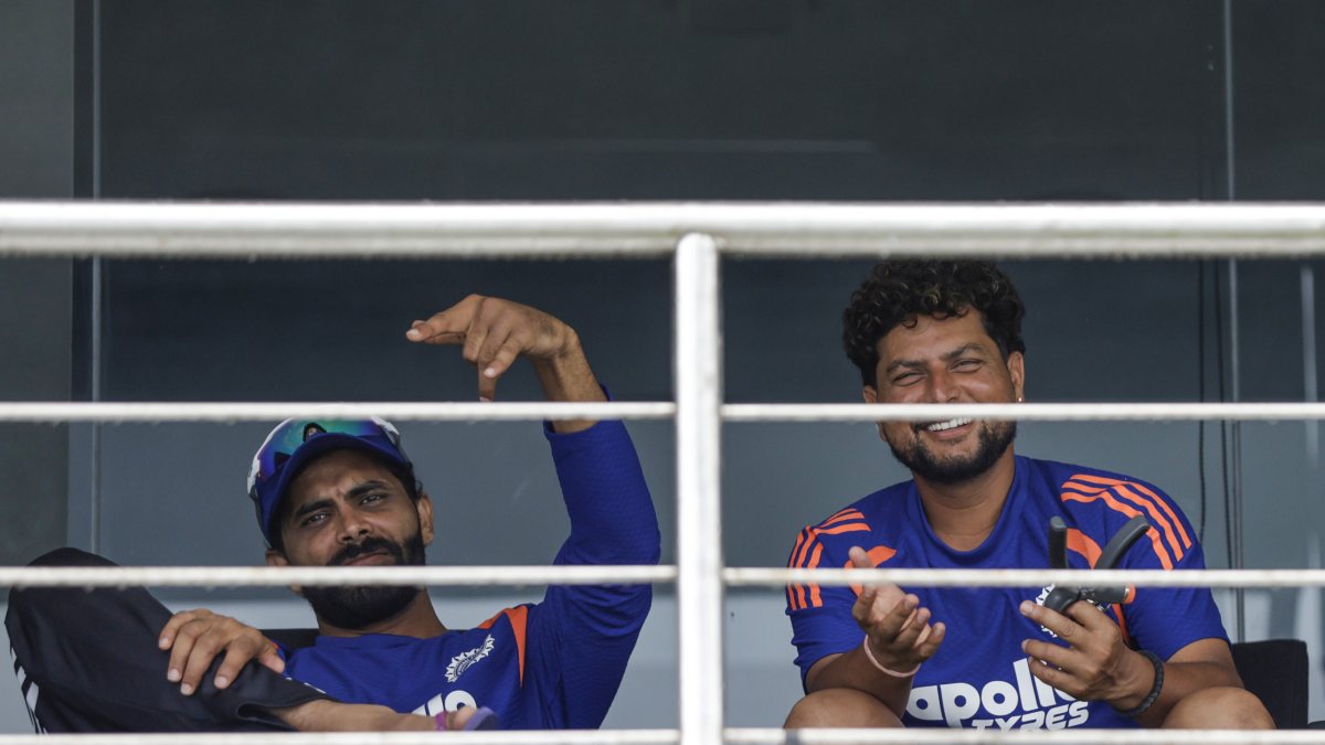Rain delays start of Day 2 in Galle Test