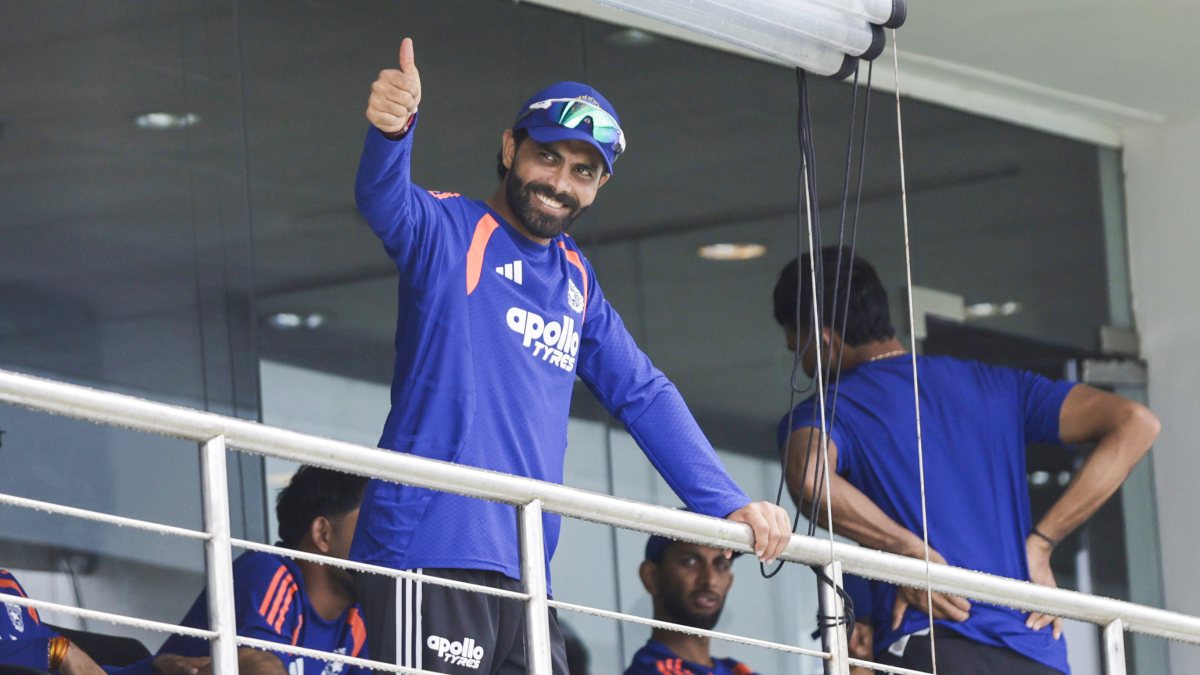 Rain delays start of Day 2 in Galle Test