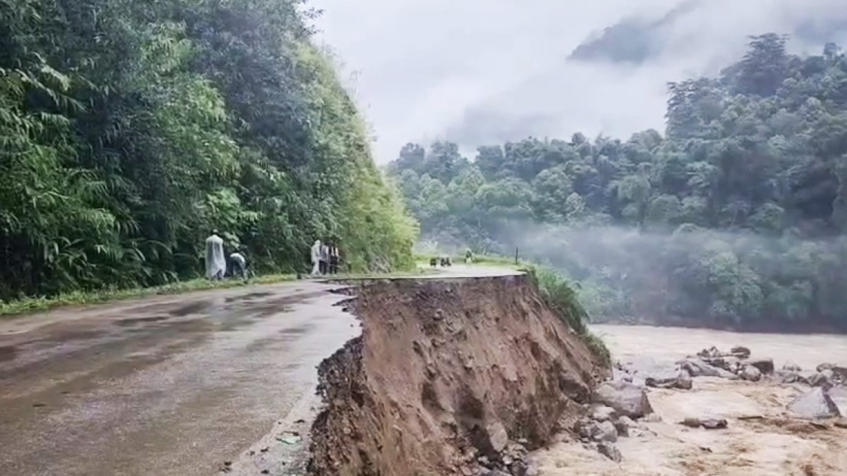 Heavy rain triggers flood-like situation in Arunachal Pradesh's Anjaw