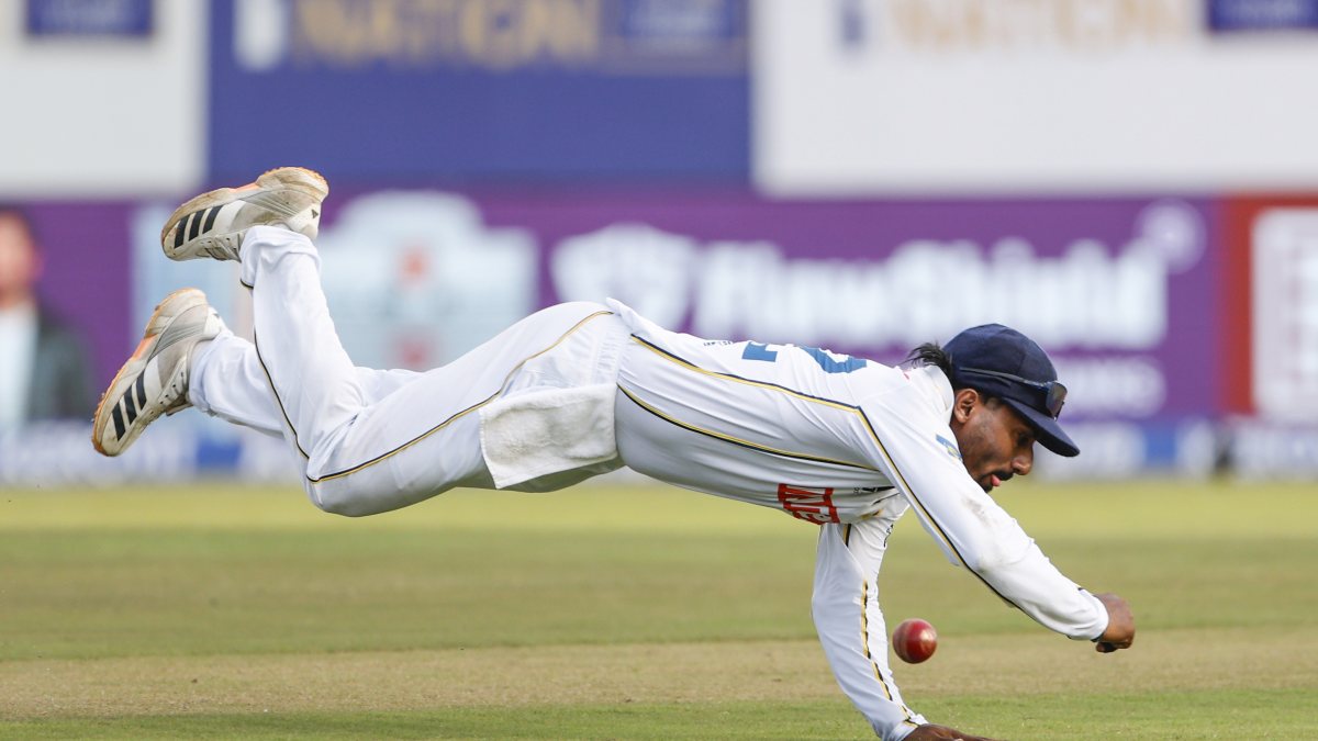Lahiru Udara fields during day 2 of first India Test in Galle