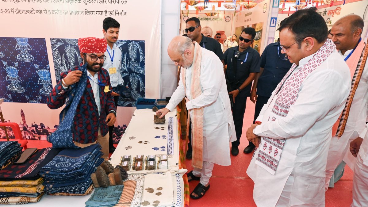 Amit Shah visits cooperation exhibition in Chittorgarh