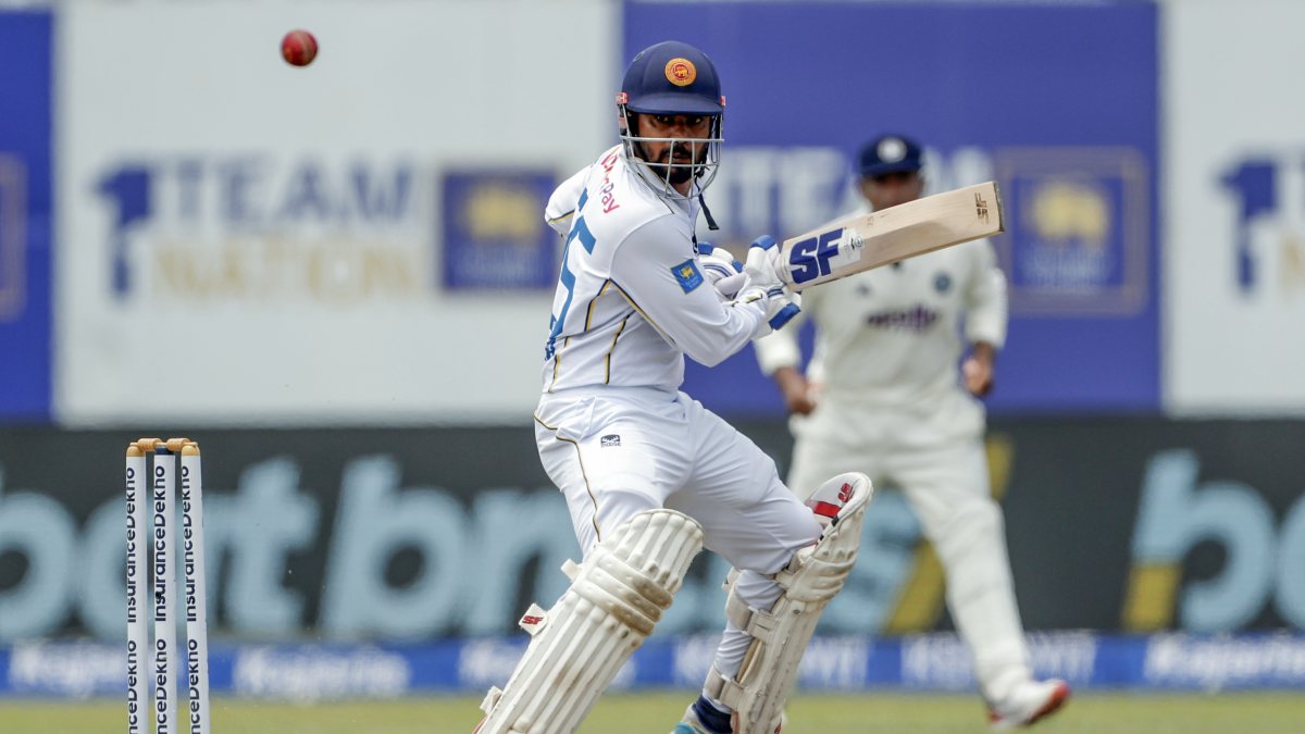 Sonal Dinusha plays shot on day three of India-Sri Lanka test
