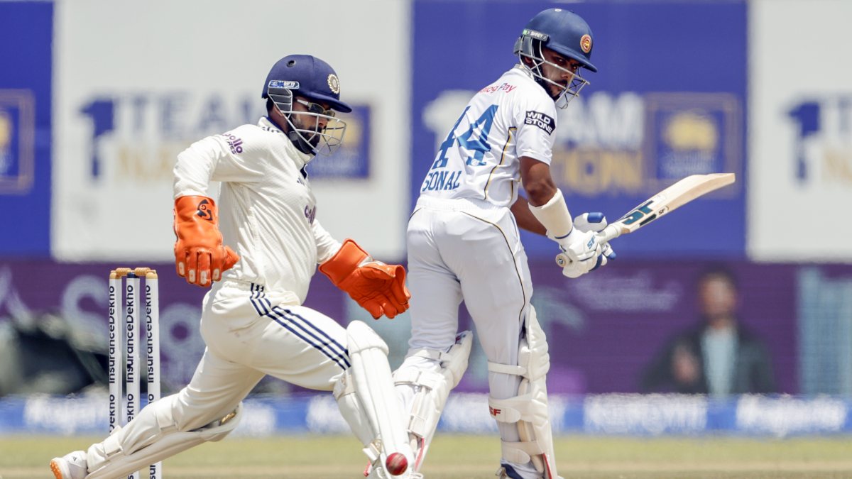 Sonal Dinusha plays shot on day three of India-Sri Lanka test