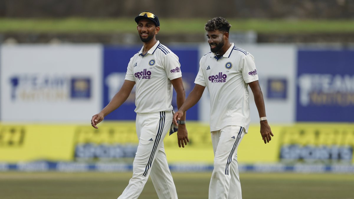 India pacers Prasidh Krishna and Siraj on field during day 3 in Galle