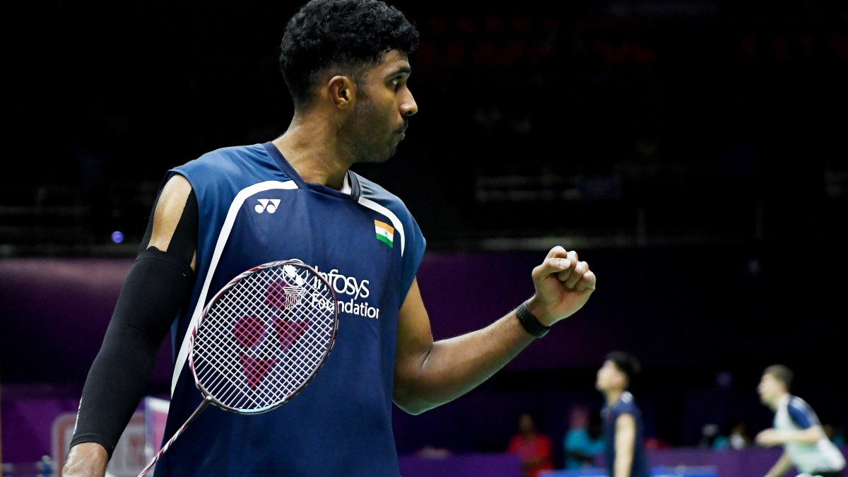 Ayush Shetty celebrates point against Shi Yuqi at BWF Worlds