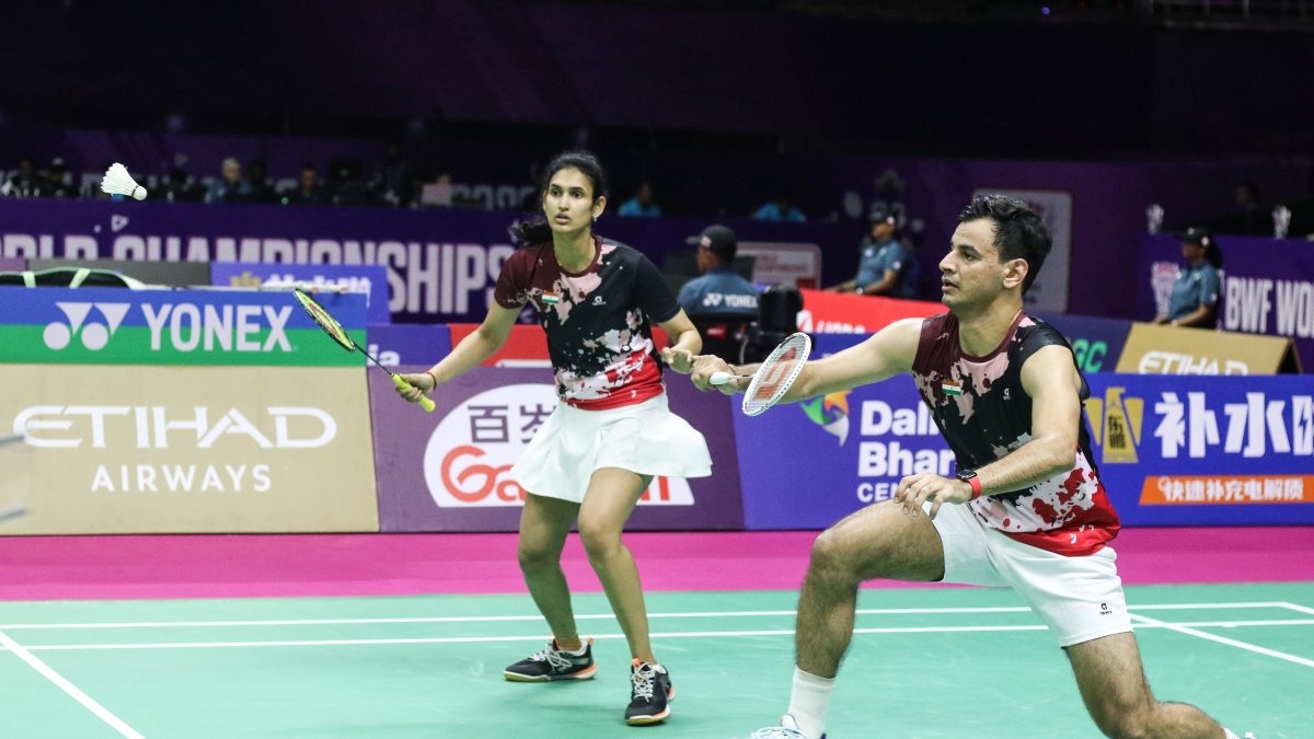 Rohan Kapoor, Ruthvika Shivani advance at BWF Worlds