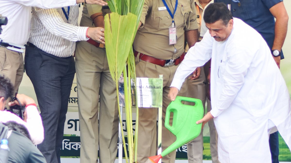 West Bengal CM joins tree plantation drive in Kolkata