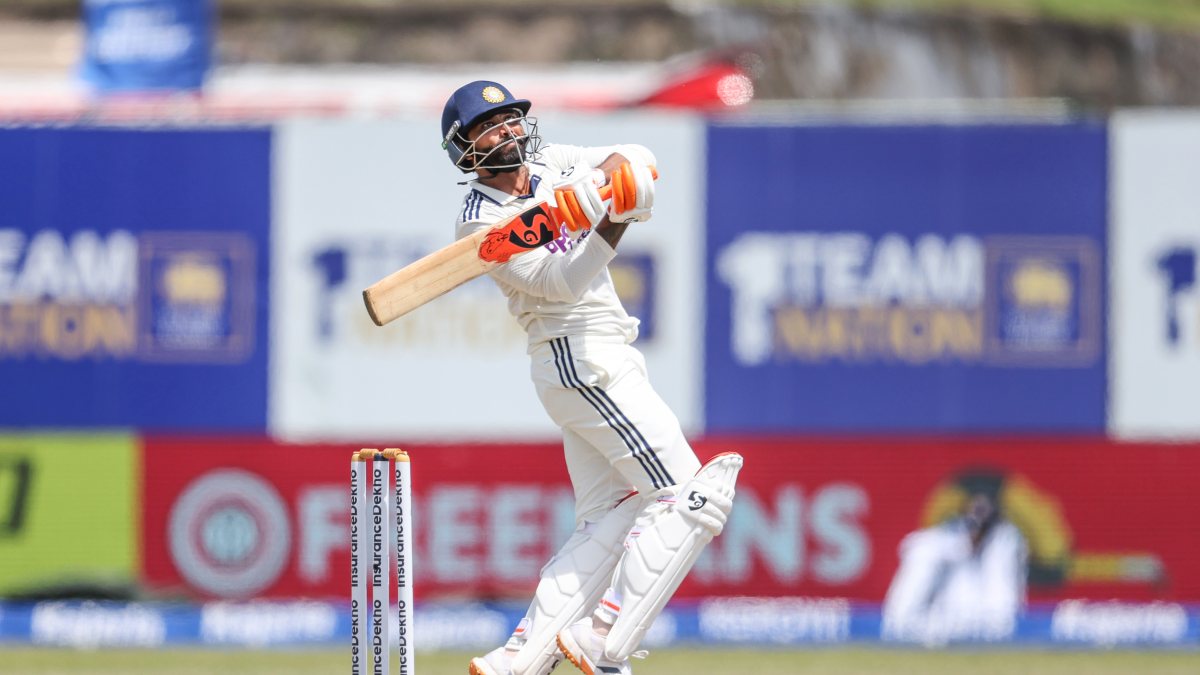 Jadeja plays aggressive shot on day four of first Test