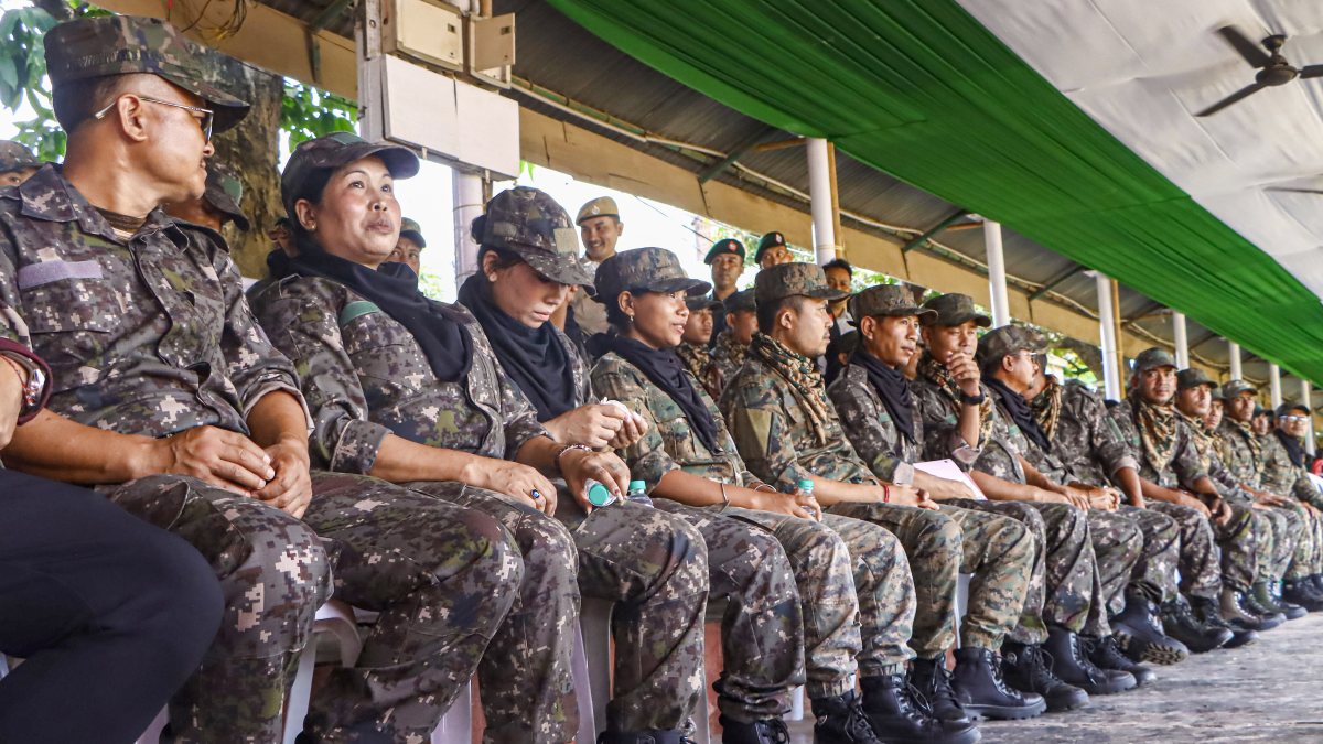 Militants surrender arms at Manipur homecoming ceremony