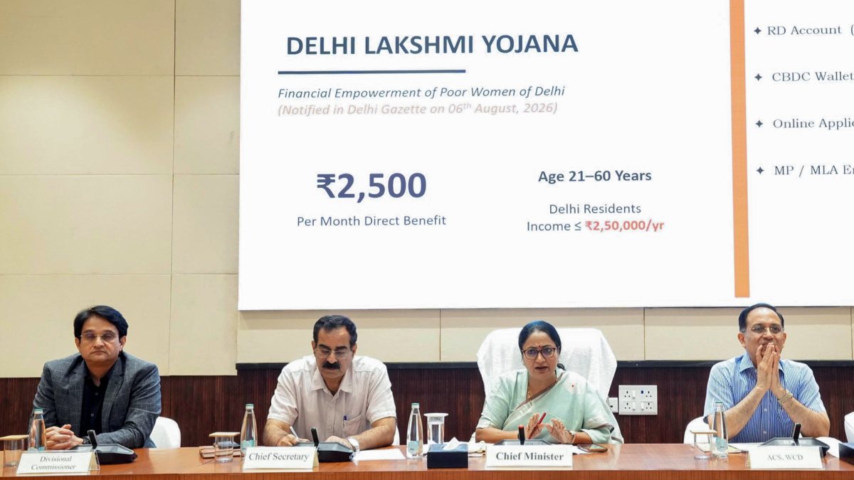 Delhi CM chairs meeting on Lakshmi Yojana scheme